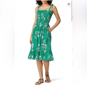 Draper James Floral Printed Green Smocked Dress Size Large NWT